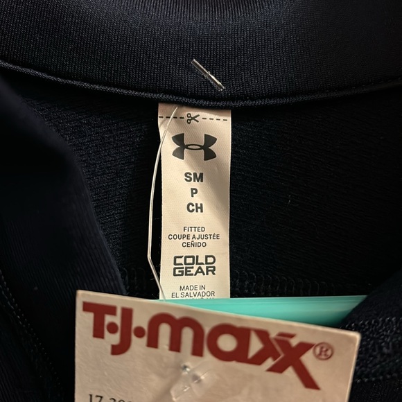 Under Armour cold gear - Picture 3 of 3